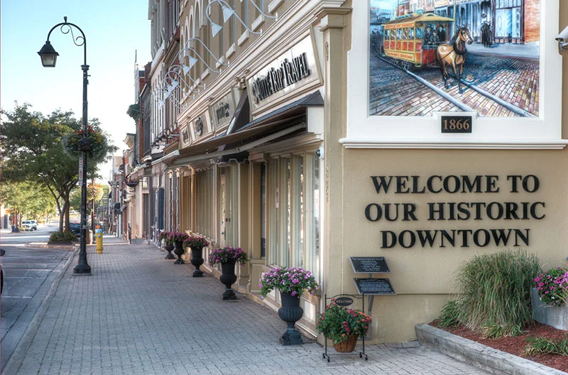 Welcome to the historic downtown area of Thorold, featuring quaint streets and local landmarks.